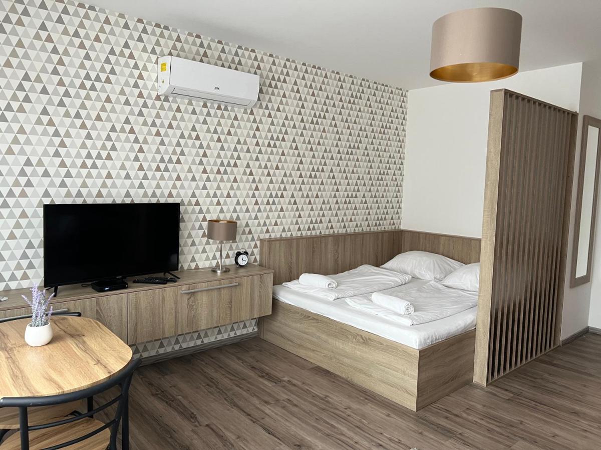 Hatvan Central Apartment Дебрецен Экстерьер фото