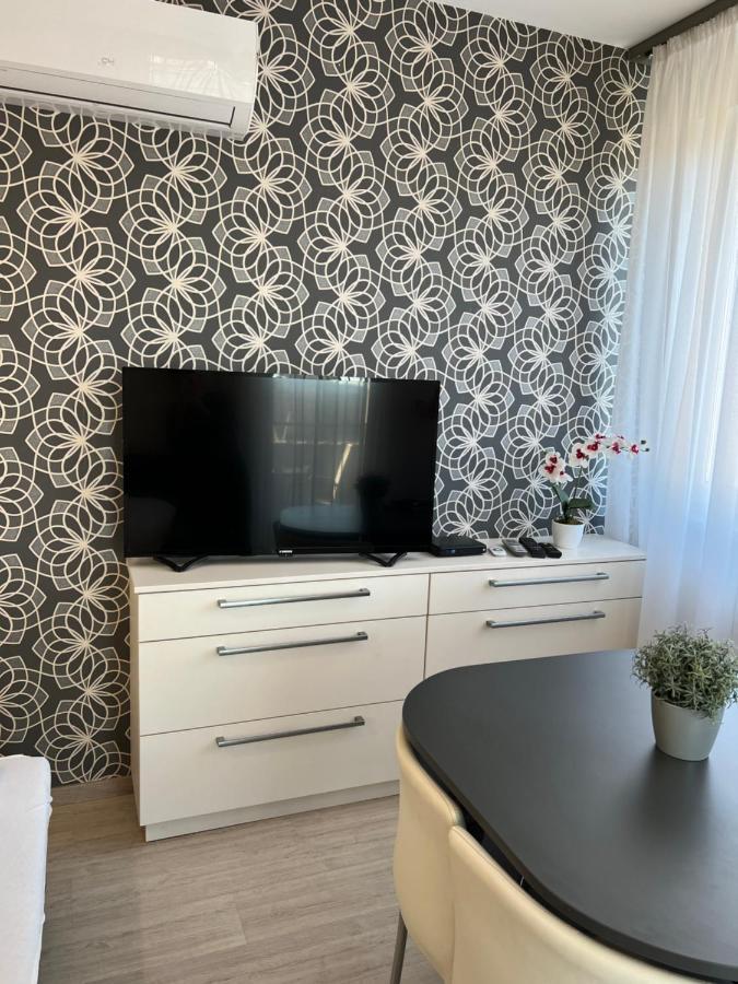 Hatvan Central Apartment Дебрецен Экстерьер фото